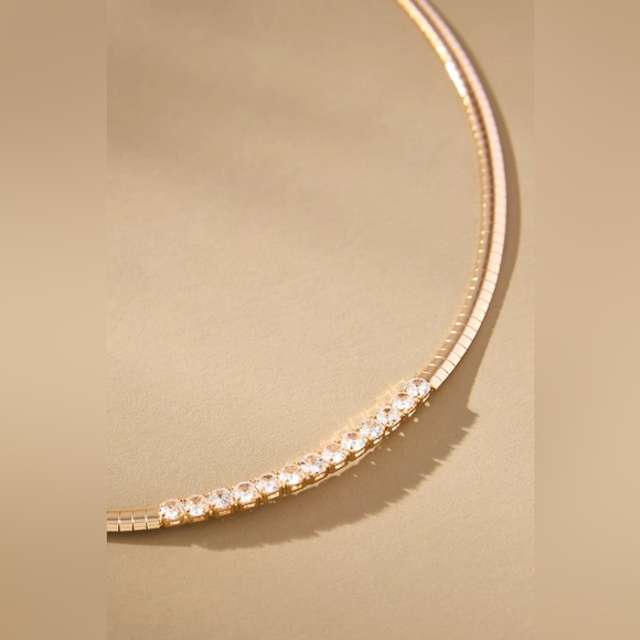 NWT Crystal Collar Snake Chain Necklace - Picture 3 of 3